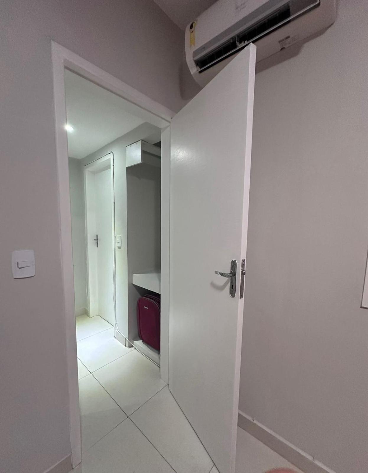 Em Cobertura Em Copacabana Com Estacionamento Habitación en casa particular